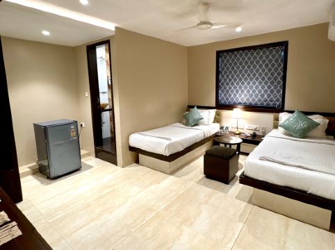 The Majlis Hotel Colaba Mumbai