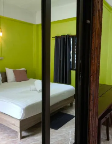 ห้องสแตนดาร์ด เตียงใหญ่หรือเตียงแฝด