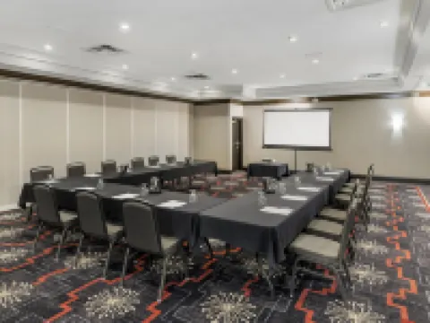 Best Western Plus Waterfront Hotel Hoteles en Windsor