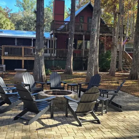 Stunning Withlacoochee Riverside Retreat Near Rainbow Rivers Sleeps 16 5Br 4ba