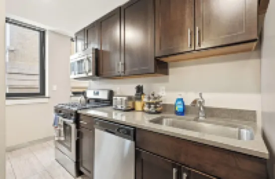 Modern Downtown Apartment