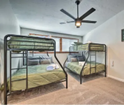 Flagstaff Forest Retreat • Hot Tub • Fire Pit • Fully Fenced Yard • Pet Friendly