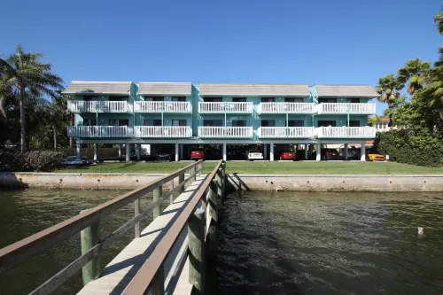 Anna Maria Island Bay Watch Bungalow