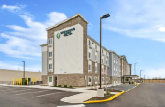 WoodSpring Suites Wilmington Riverfront