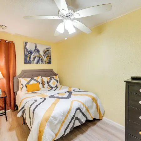 Beachfront Corpus Christi Condo w/ Pool Access!