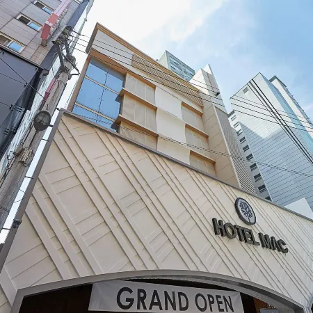 Mac Hotel