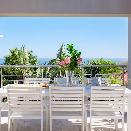 Family Home With Views Pool Garden 100 Geneva