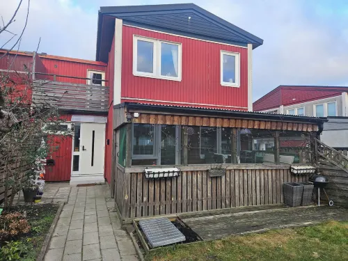 Malmoxie Unic Garden House - Homestays