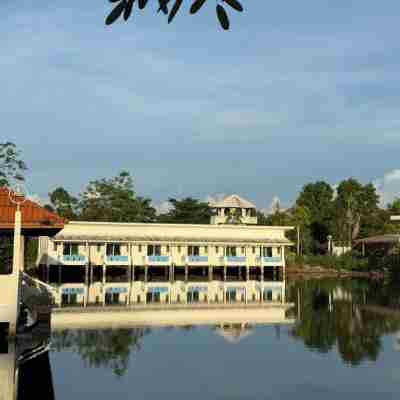Anavilla Tangke Resort Hotel Exterior