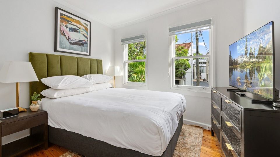 Charming 2-bed Terrace in the Heart of Surry Hills