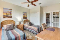 Oro Valley Condo - Nearby Golf and Hiking! - balcony