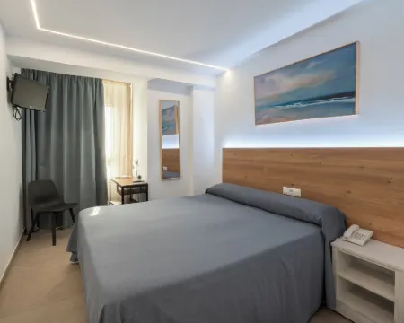 Hostal Pensimar Hotels in Elche