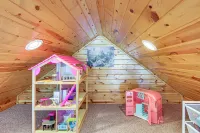 Big Pine Lake Home w/ Dock & Game Room in Aitkin - Wifi