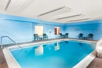 Quality Inn & Suites Niles - Pools