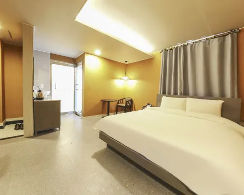 A7 Hotel Hotels near Seoho Park