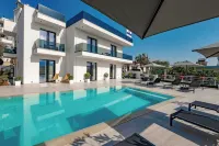Crystal 13 Villas - Villas