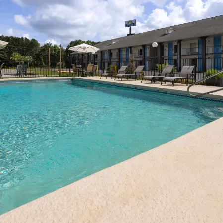 Days Inn by Wyndham Hardeeville Near Hilton Head