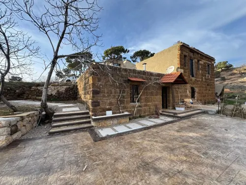 200 Year old Guesthouse 10 min From Faqra Club