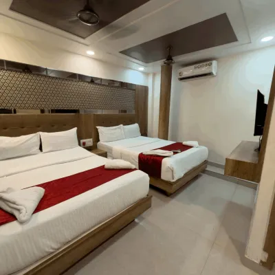 호텔 홈타운, BKC 근처 와달라 주변 호텔