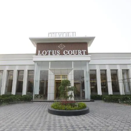 The Hoften Lotus Court, Noida