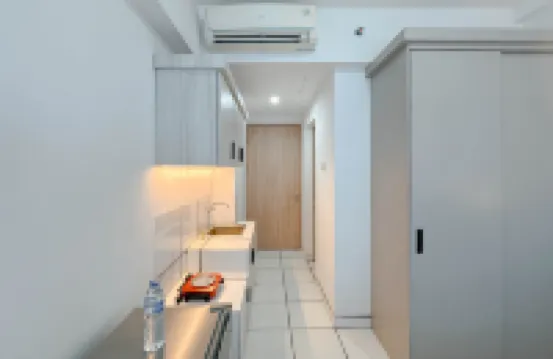 Comfy and Neat Studio at The City Square Surabaya Apartment By Travelio