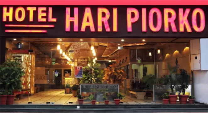 Hotel Hari Piorko - New Delhi Railway Station