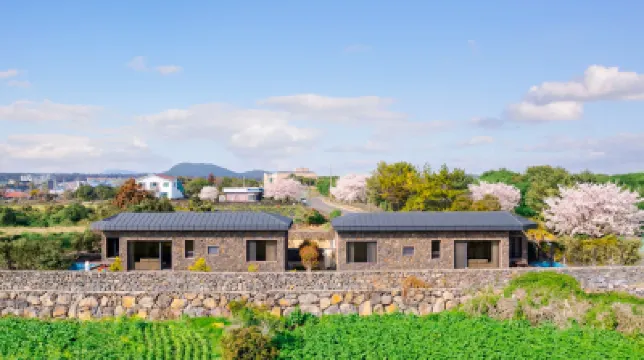 Jeju Doldam House Pool Villa Hôtels à proximité de : Plage de Pyoseon