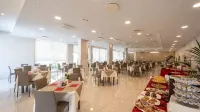 Hotel Settibi - breakfast