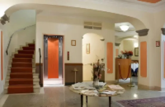 黛安娜帕克飯店