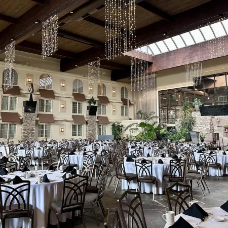 Eden Resort and Suites, BW Premier Collection