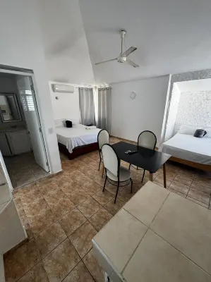 Condo bien situé 3 minutes de la plage a pied 312