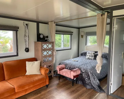 Stunning birch tree Lodge Hotels in Otley