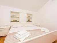 House Katy Hotels in Posedarje