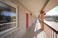 Super 8 by Wyndham Kingston - Wifi