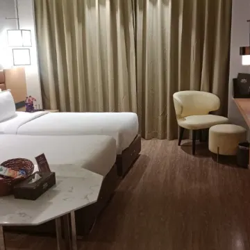 HOTEL AVINASH INTERNATIONAL - Housity