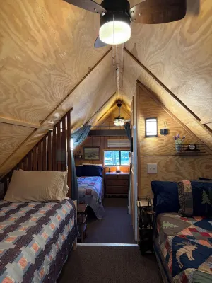 Bell's Greer Hideaway