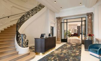 Sapphire House Antwerp, Autograph Collection