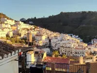 La Montsiña, Cozy Mediterranean Style House. Panoramic Terrace. Hotels in Competa