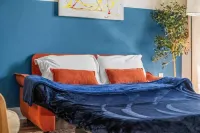 Virelli Apartments Upscale King Suite in the Heart of Orlando w Pool