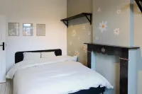 哈瑟爾特舒適庭院住宅
