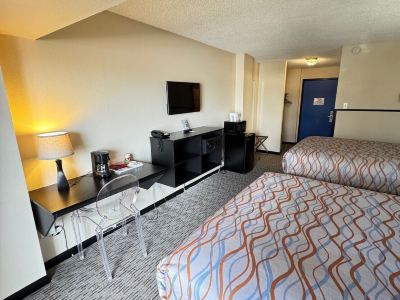 Satellite Hotel