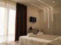 Colonna Suites And Apartments فنادق في باري