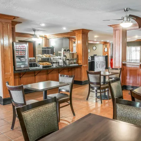 Comfort Suites Albuquerque-North Journal Center