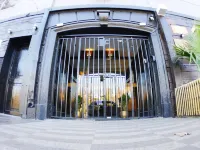 Hotel Sonetto Hotels near La Piojera
