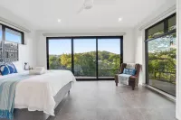 The       Reef House