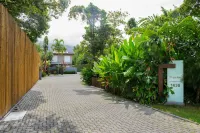 Casa com rea Gourmet a 350m da Praia de Maresias