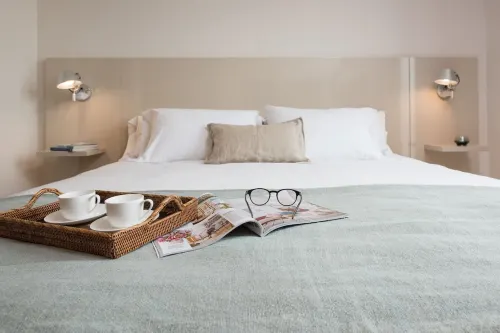 Modern 1BR King in El Golf | Metro + Fast WiFi