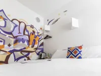 Ibis Styles Lausanne Center MadHouse