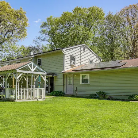 Trailside Escape! Cozy Stormville Apartment