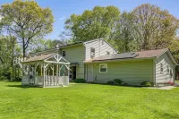 Trailside Base w/ Gazebo & Kayaks - 3-Star